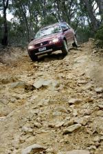 Holden Adventra CX6 2005 года